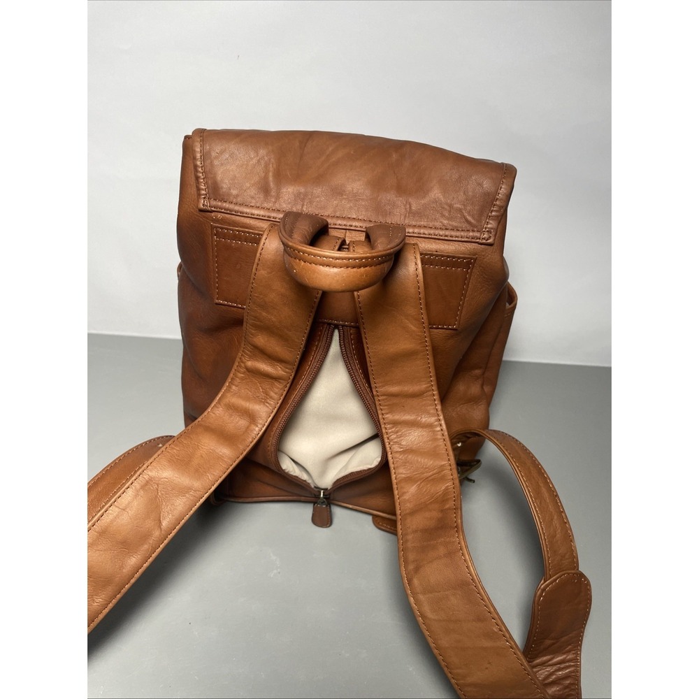 Boulder Ridge Backpack Cowhide Leather Rucksack Bag - Picture 4 of 14